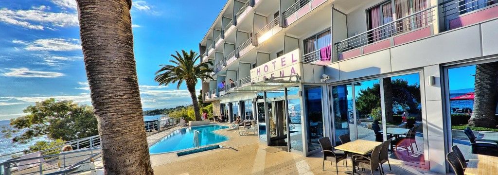 Hotel Sirena Подгора Екстериор снимка